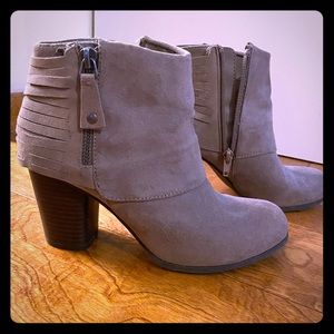 Awesome ankle boots. Great condition